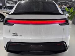 Tesla Model Y Long Range AWD - ფოტო 6