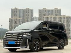 Toyota Vellfire Crown Hybrid 2.5L Executive Premier Edition - photo 1