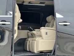 Toyota Vellfire Crown Hybrid 2.5L Executive Premier Edition - photo 8