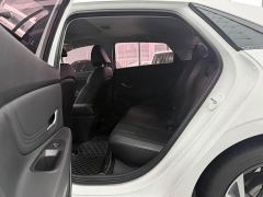 Hyundai Elantra 1.5L CVT Luxury - фото 6