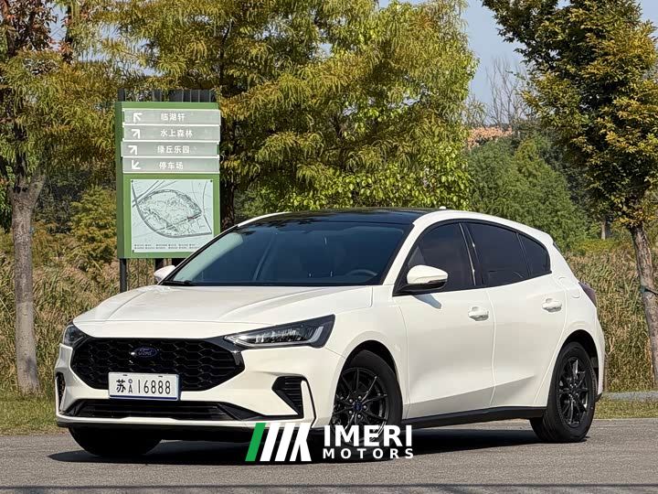 Ford Focus Hatchback EcoBoost 180 Automatic Sport Edition - ავტომობილი ჩინეთიდან