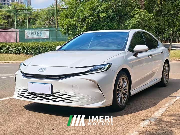 Toyota Camry 2.0L GVP Luxury - ავტომობილი ჩინეთიდან