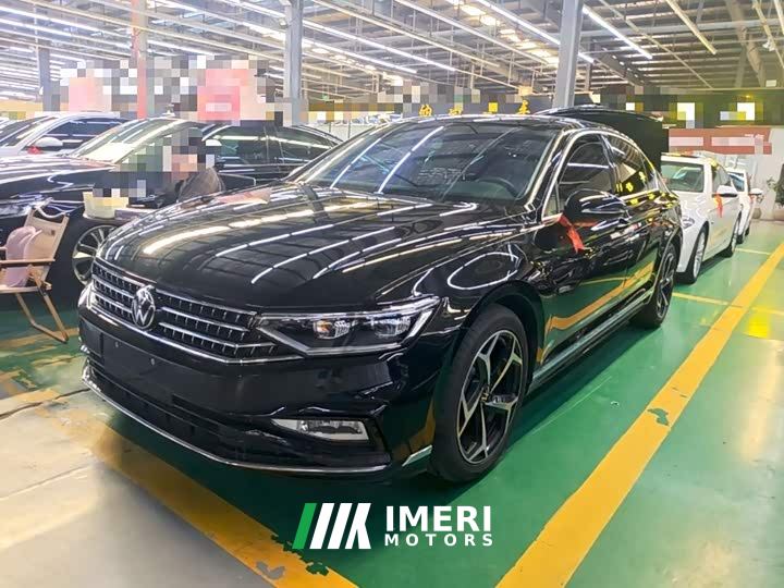Volkswagen Magotan Facelift II Popular Edition 330TSI DSG Luxury - car from China