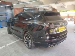 Lynk & Co 09 EM-P 2.0T PHEV Halo Seven-Seater - photo 3