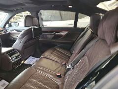 BMW 7 Series 740Li Premier Luxury Package - ფოტო 9