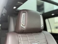 Cadillac Escalade 6.2L Canadian Spec - photo 18