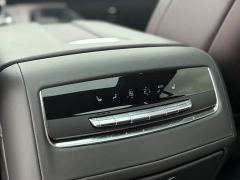 Cadillac Escalade 6.2L Canadian Spec - photo 19