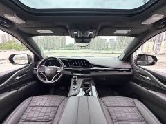 Cadillac Escalade 6.2L Canadian Spec - photo 8