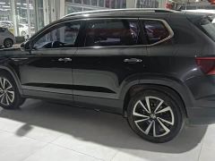 Volkswagen Touareg 280TSI FWD Luxury Edition - photo 2