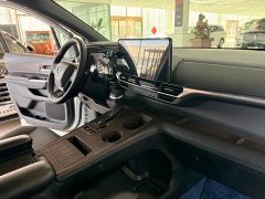 Toyota Grevias 2.5L Hybrid Premium Plus Edition - photo 9