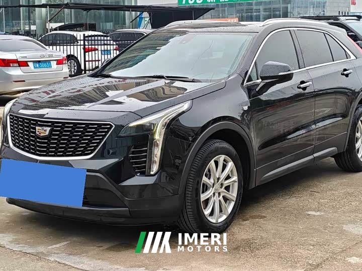Cadillac XT4 28T FWD Fashion Edition
