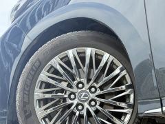 Lexus LM 500h Six-Seat Premium Edition - фото 20