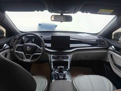 BYD Qin PLUS Glory Edition EV 420KM Leading - ფოტო 8