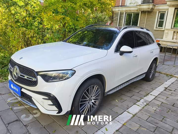 Mercedes-Benz GLC 300 L 4MATIC Dynamic 5-Seater