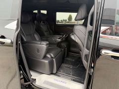 Toyota Vellfire Crown Hybrid 2.5L Executive Premier Edition - photo 5