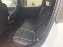 Tesla Model Y Rear-Wheel Drive - ფოტო 16