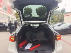 Tesla Model Y Rear-Wheel Drive - ფოტო 18