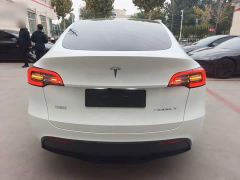 Tesla Model Y Rear-Wheel Drive - ფოტო 5