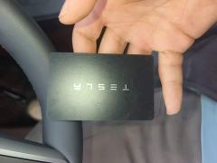 Tesla Model Y Rear-Wheel Drive - ფოტო 8