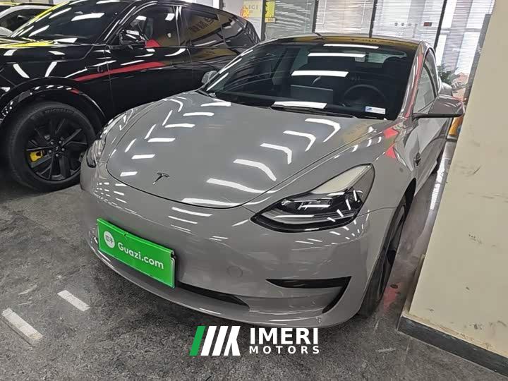 Tesla Model 3 Rear-Wheel Drive - автомобиль из Китая
