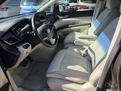 Buick GL8 Land Executive Cabin 652T Luxury - ფოტო 2