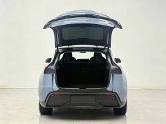 Tesla Model Y Rear-Wheel Drive - photo 16