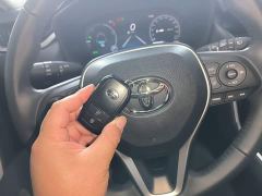 Toyota RAV4 Hybrid 2.5L E-CVT FWD Elite Plus - ფოტო 8