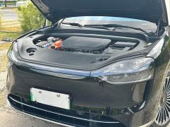 AITO M9 Extended Range Ultra 42kWh 6-Seater - ფოტო 15