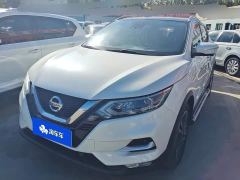 Nissan Qashqai 2.0L CVT XV Premium Luxury - photo 1