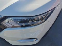 Nissan Qashqai 2.0L CVT XV Premium Luxury - photo 4