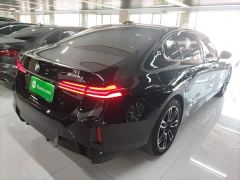 BMW 5 Series 530Li Premier M Sport Package - фото 6