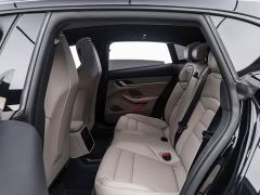 Porsche Taycan 4 Cross Turismo - photo 12