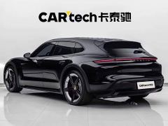 Porsche Taycan 4 Cross Turismo - photo 4
