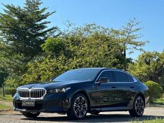 BMW 5 Series 530Li Premier M Sport Package - photo 1