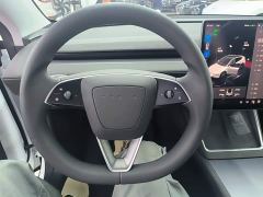 Tesla Model Y Long Range All-Wheel Drive Launch Edition - ფოტო 10
