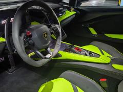 Lamborghini Revuelto 6.5L PHEV Standard - ფოტო 7