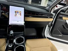 Geely Boyue L 2.0TD DCT Luxury - ფოტო 15