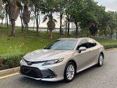 Toyota Camry 2.0G Luxury Edition - ფოტო 1