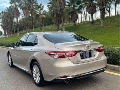 Toyota Camry 2.0G Luxury Edition - ფოტო 4