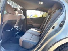 Lexus ES 200 Excellence Edition - photo 8