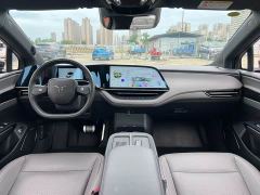 FAW Red Flag EH7 640 AWD Smart Select Edition - ფოტო 5