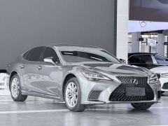 Lexus LS 500h Luxury - ფოტო 3