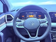 Volkswagen Touareg 300TSI FWD Moonlight Edition - photo 10