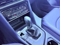Volkswagen Touareg 300TSI FWD Moonlight Edition - photo 13