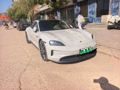 Porsche Taycan 4 - photo 2