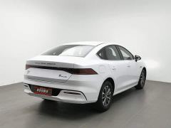 BYD Qin PLUS Glory Edition DM-i 55KM Leading - ფოტო 2