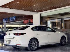 Mazda3 Axela 2.0L Automatic Elegant Edition - ფოტო 9