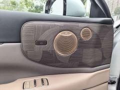IM Motors Zhiji LS8 66 Ultra Luxury Six-Seater - фото 11
