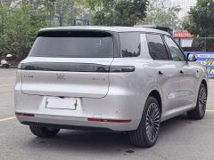 IM Motors Zhiji LS8 66 Ultra Luxury Six-Seater - фото 5