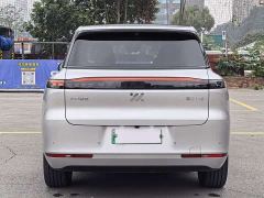 IM Motors Zhiji LS8 66 Ultra Luxury Six-Seater - фото 6
